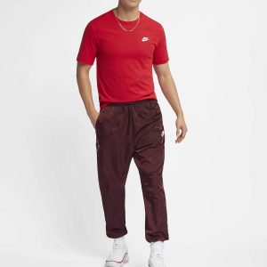 nike-t-shirt-in-cotone-rosso-con-logo-ar4997-657