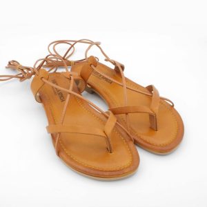 sandalo-in-pelle-alla-schiava
