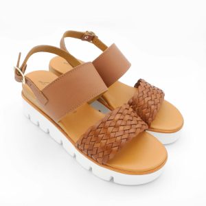 sandalo-in-pelle-con-fascia-intrecciata-e-zeppa-bassa
