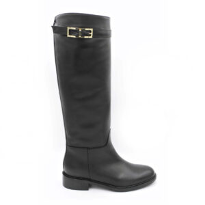 stivali-in-pelle-nera-stile-cavallerizzo