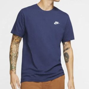 nike-t-shirt-in-cotone-blu-con-logo-ricamato-ar4997-410