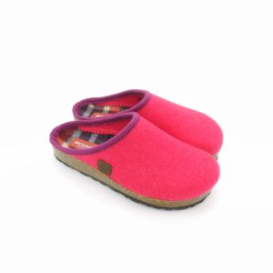 ciabatta-invernale-bioline-170-in-lana-merinos-color-lampone-da-donna