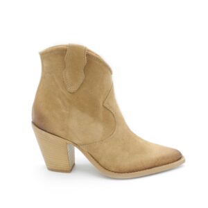 stivaletto-texano-donna-con-tacco-8-cm-in-vera-pelle-scamosciata-beige-sabbia-made-in-italy